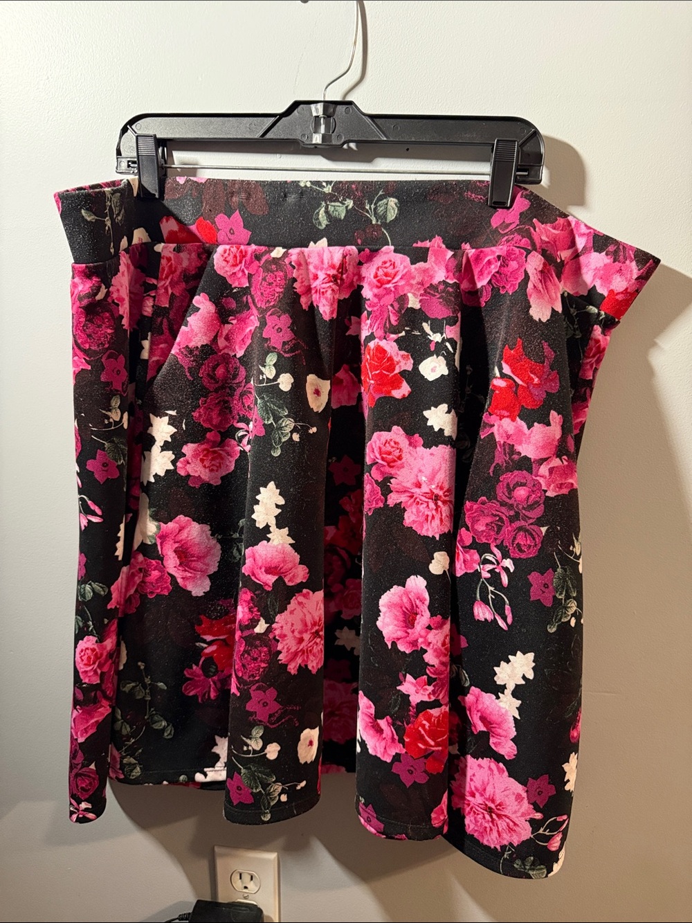 Torrid Floral Black & Pink Skirt